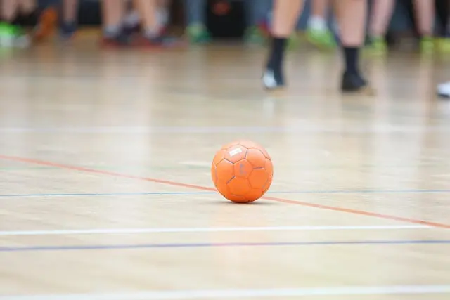 Guide d'achat : Choisir les meilleures chaussures de handball enfant